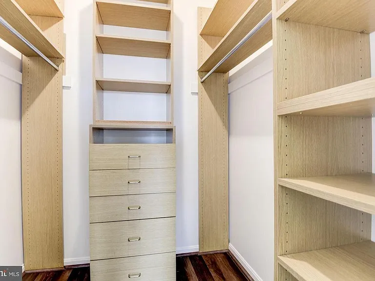 2400 Clarendon Blvd #Penthouse 11 — Photo 41