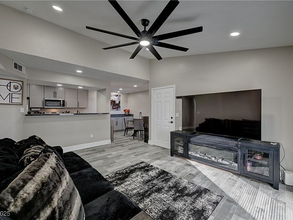 1st image of 1150 N Buffalo Dr APT 2091