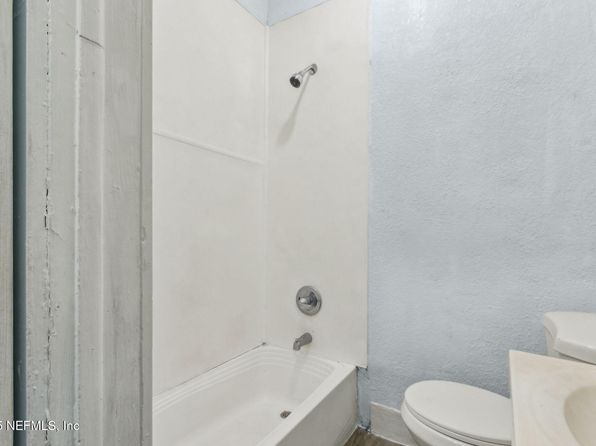 jacksonville-florida-154611322 picture