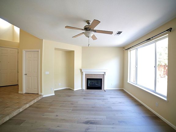5th image of 2042 McKenzie Pl