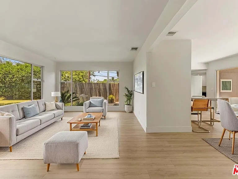 4608 Nob Hill Dr — Photo 5