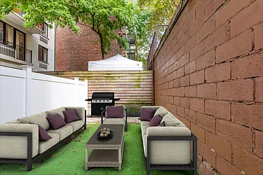 Rented by Cooper & Cooper Real Estate