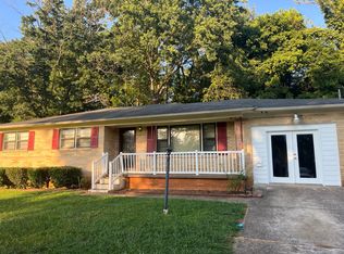2211 Laverne Dr NW, Huntsville, AL 35810