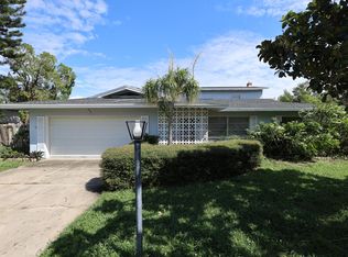 1091 Stephen Foster Dr, Largo, FL 33771