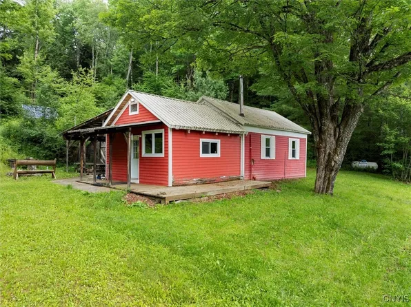 9255 Brown Rd #5, Sherburne, NY 13460