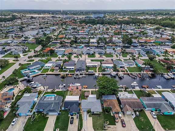 4th image of 4946 BLUE HERON DRIVE