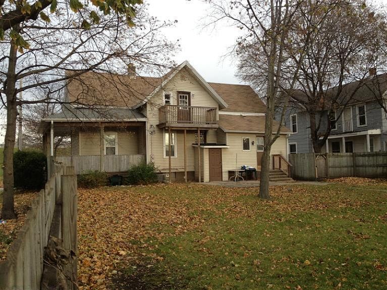2nd image of 434 Fremont Ave SE
