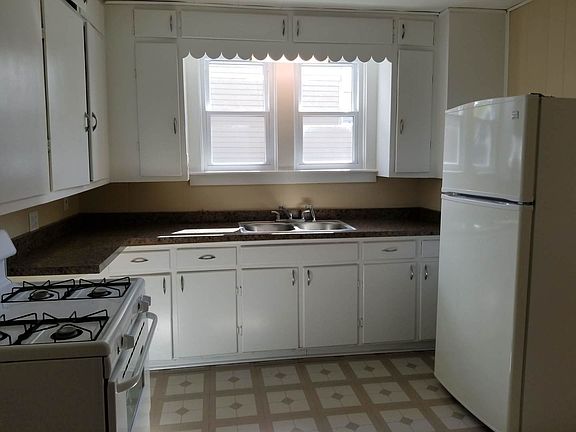 4th image of 316 Ferndale Dr