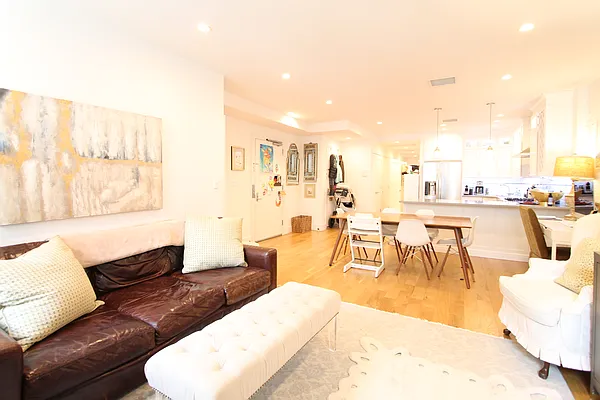Rented by True Lofts New York LLC | media 15