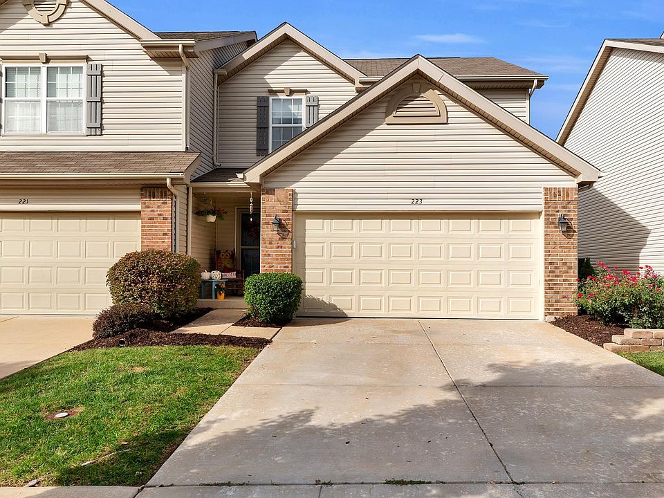 1st image of 223 Shady Rock Ln