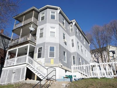 27 Rodney St, Worcester, MA, 01605