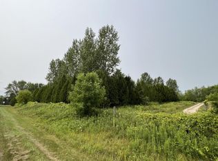 10210 County Rd S, Manitowoc, WI 54220