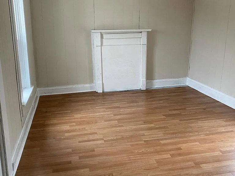 603 Warm Springs Hwy — Photo 2