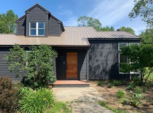 1 White Birch Ln, Great Barrington, MA 01230