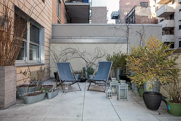 Rented by Brown Harris Stevens | media 22