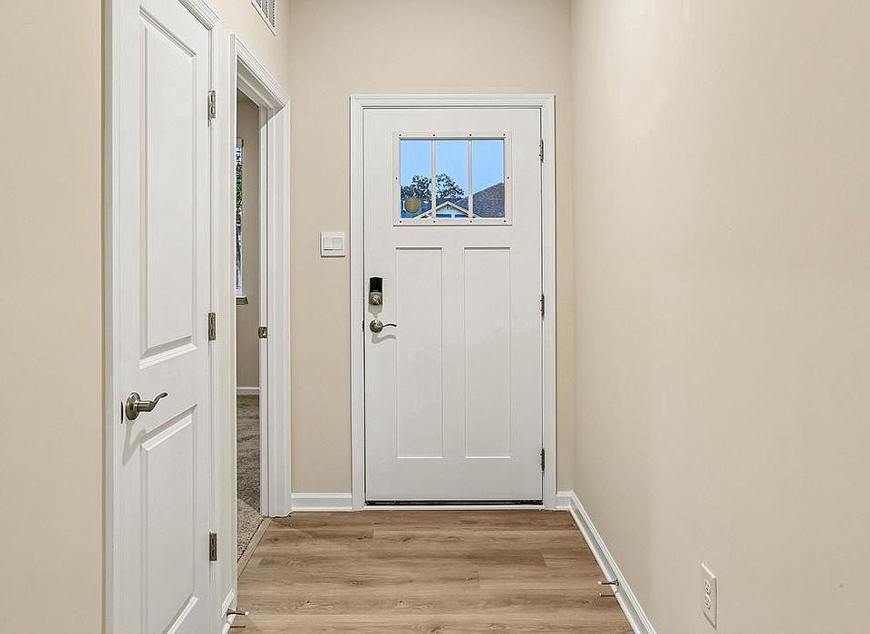 1st image of 117 Elderberry Way