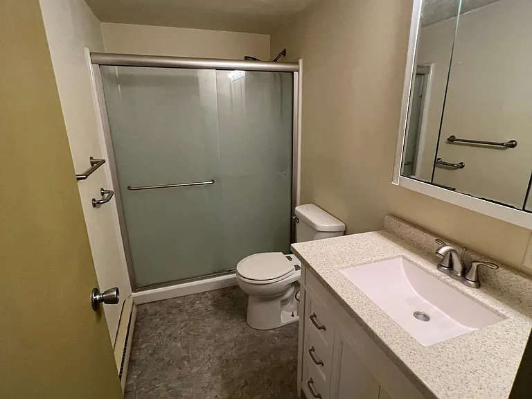 420 N Turner St #3 — Photo 3