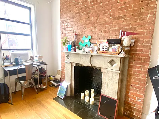 Rented by Corcoran | media 18