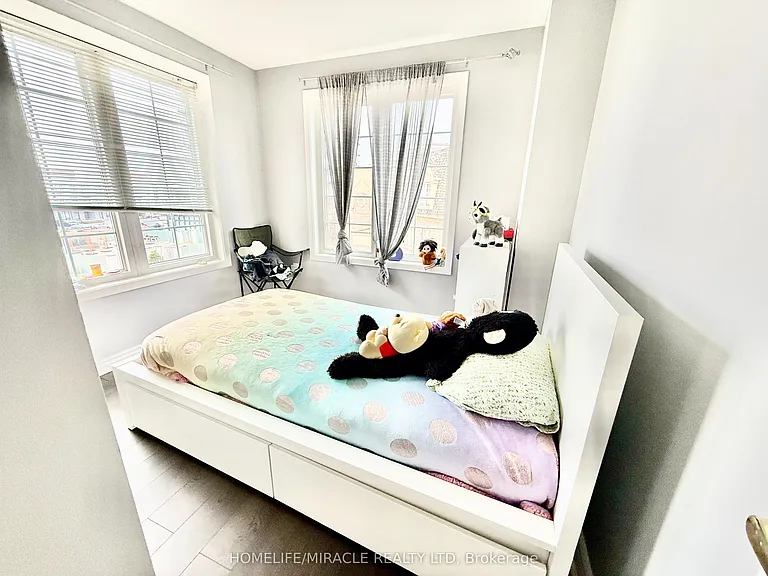 1250 Saint Martins Dr #71 — Photo 32