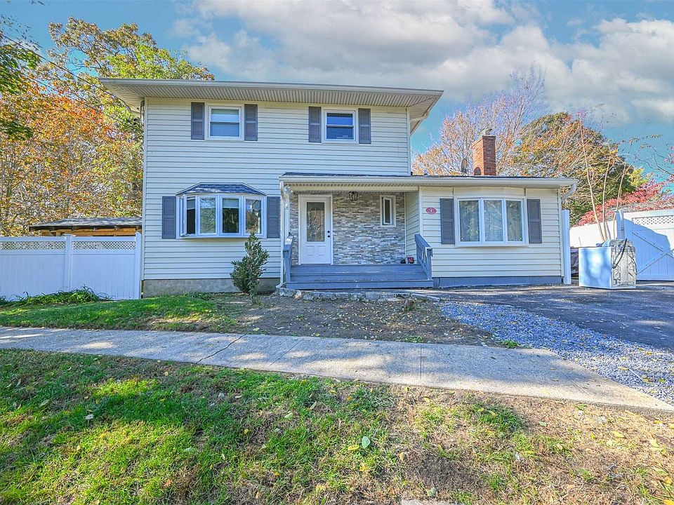 4 Adrian Drive, Ronkonkoma, NY 11779 Zillow