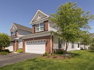 1023 Pinehurst Ct, Elgin, IL 60124