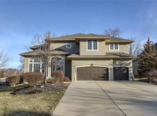 24190 W 121st St, Olathe, KS 66061