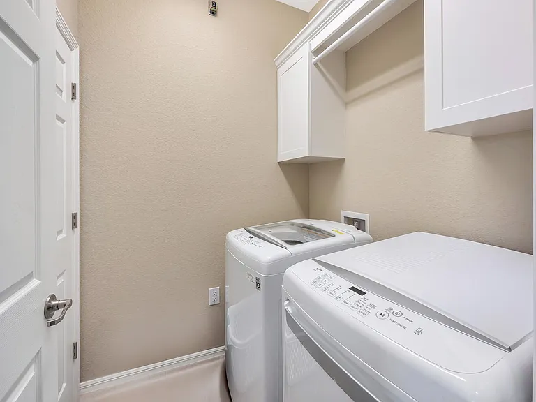 9485 Casoria Ct #202 — Photo 26