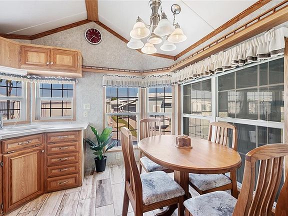 5th image of 7029 Granada Lakes Dr