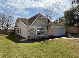 7718 Clear Ridge Dr, San Antonio, TX 78239