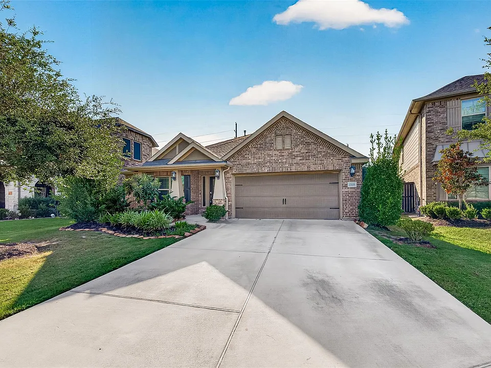 2335 Pumpkin Patch Ln