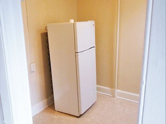 4th image of 1216 Saint Paul St APT 4