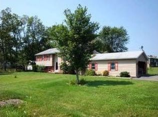 1845 Seagrave Dr, Watsontown, PA 17777