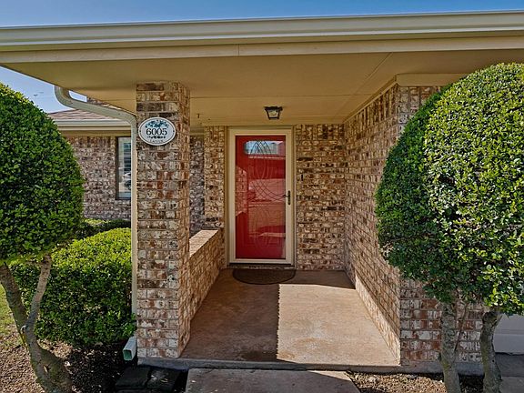 2nd image of 6005 Laci Ln
