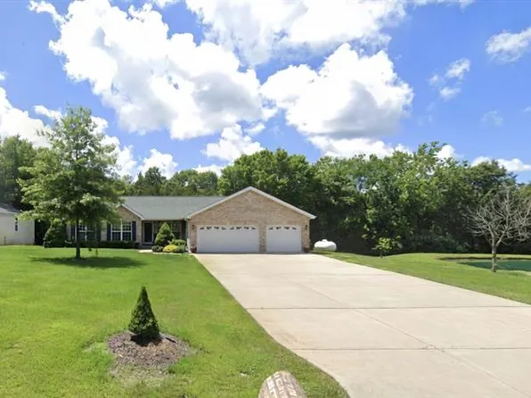 121 Brandi Lynn Dr, Foristell, MO 63348