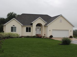 4378 Walter Rd, Wayland, MI 49348