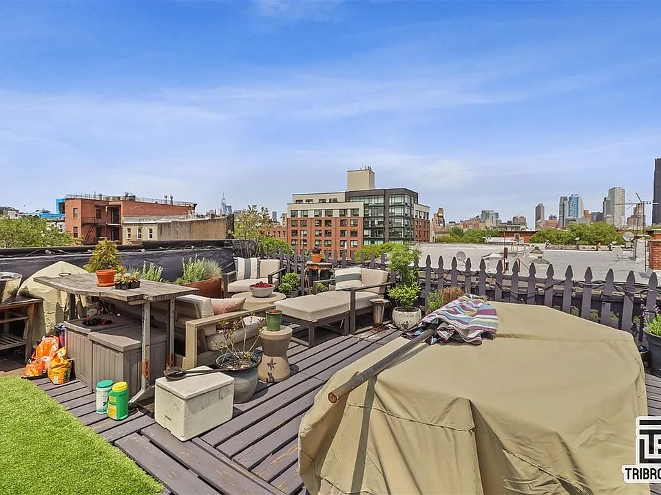 1st image of 395 Smith St #3F