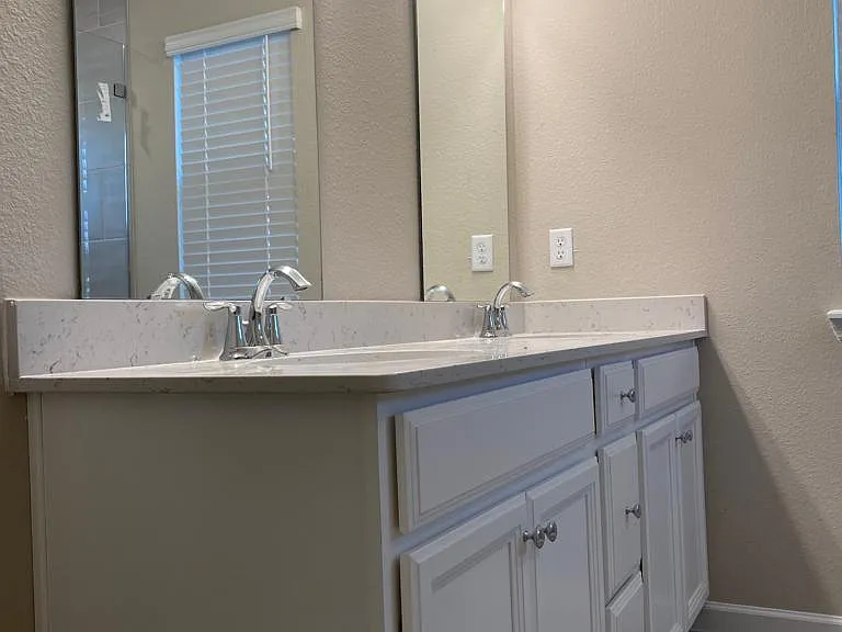 472 Boracay Cir — Photo 24