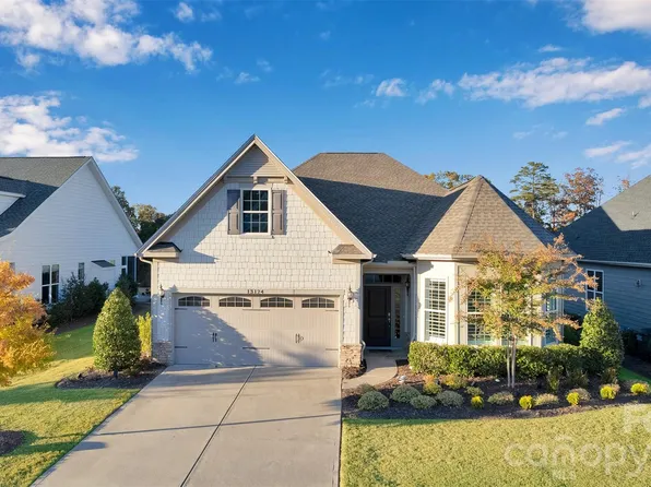 13124 Palisades Shoals Rd, Charlotte, NC 28278