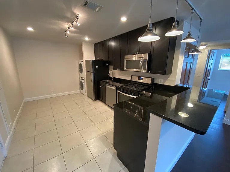 E 15th Ave 325 TPP — Photo 30