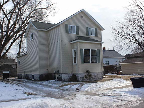 2nd image of 304 King St