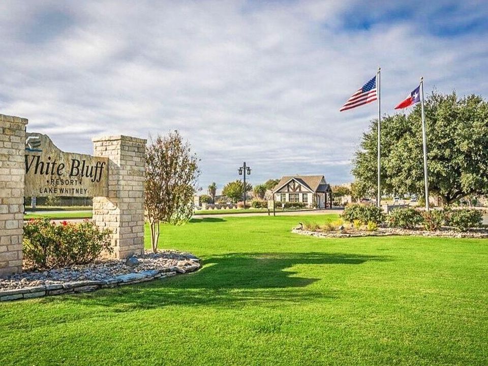 1st image of 44213 Fringewood Dr