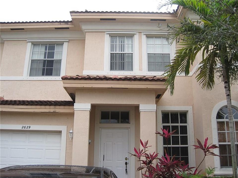 1st image of 2629 SW 84th Ter #105