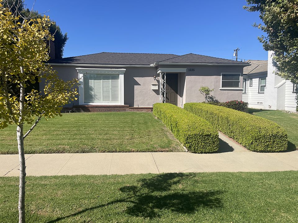 1st image of 1235 E Armando Dr