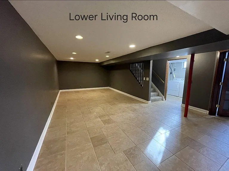 6709 Markwood Dr N — Photo 20