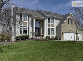 13213 Granada Rd, Leawood, KS 66209