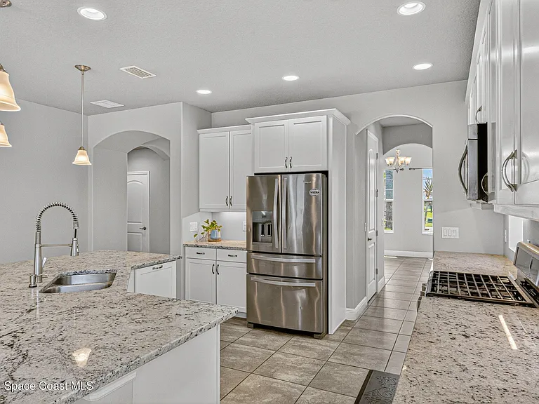 8019 Marquette Dr — Photo 25