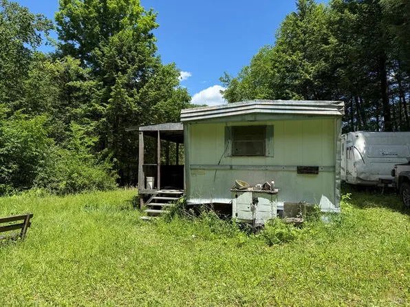 19 Price Rd, Muncy Valley, PA 17758
