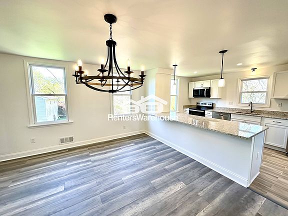 5th image of 4210 College Ave