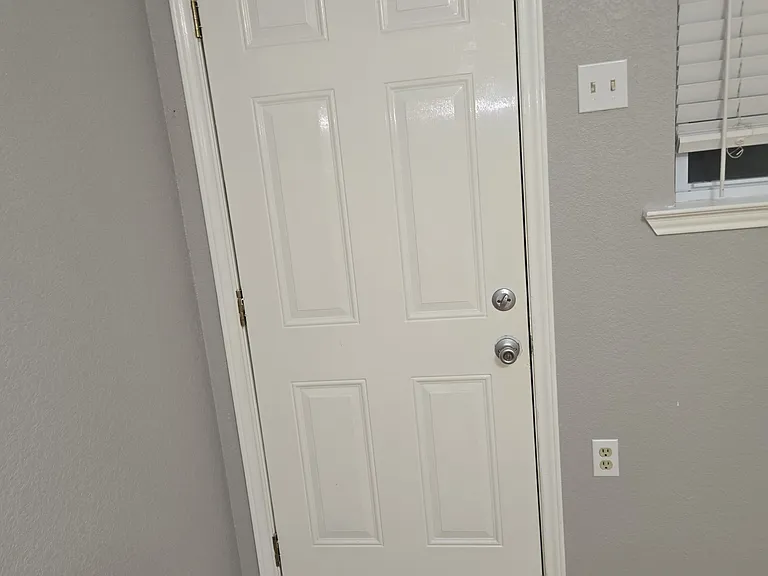 Bedroom 3 Exit to Back porch