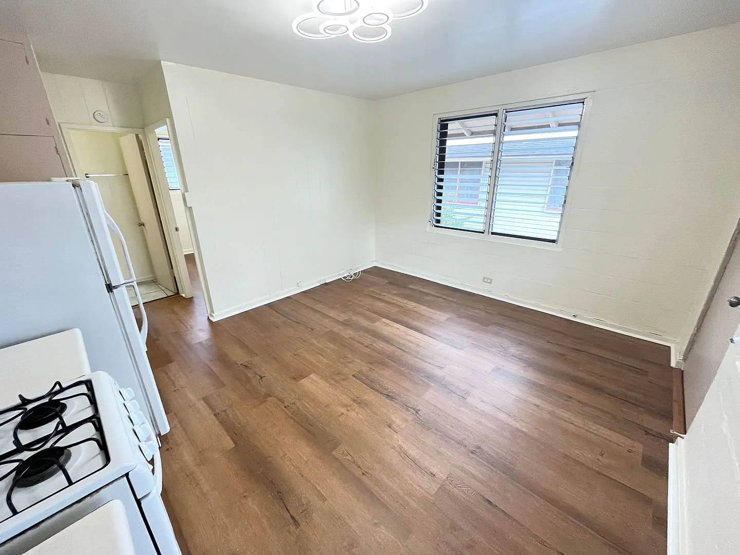 1132 Kamaile St. — Photo 4